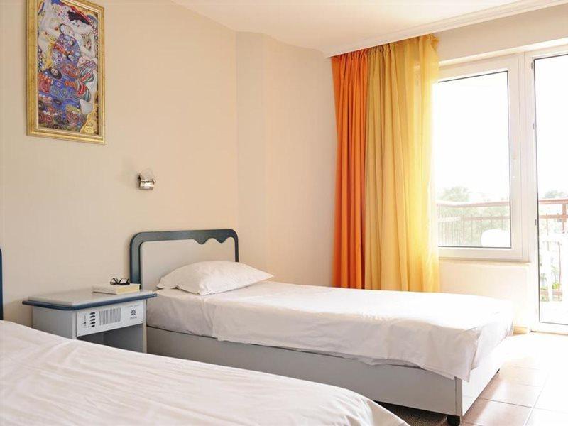 Hotel Iskar & Aquapark ซันนีบีช ภายนอก รูปภาพ