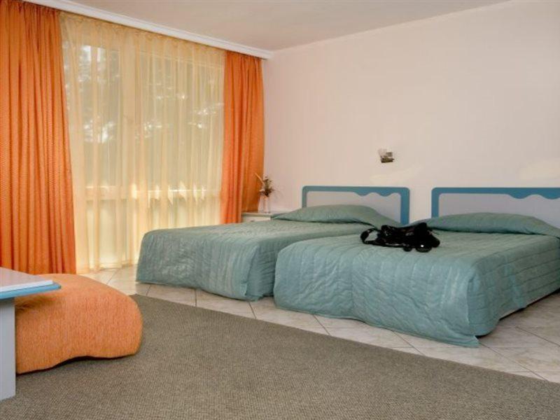 Hotel Iskar & Aquapark ซันนีบีช ภายนอก รูปภาพ