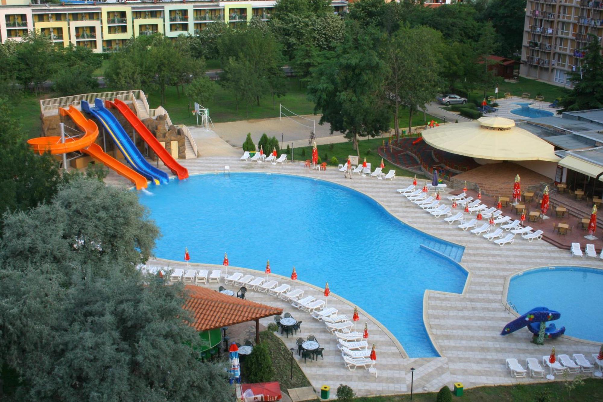 Hotel Iskar & Aquapark ซันนีบีช ภายนอก รูปภาพ