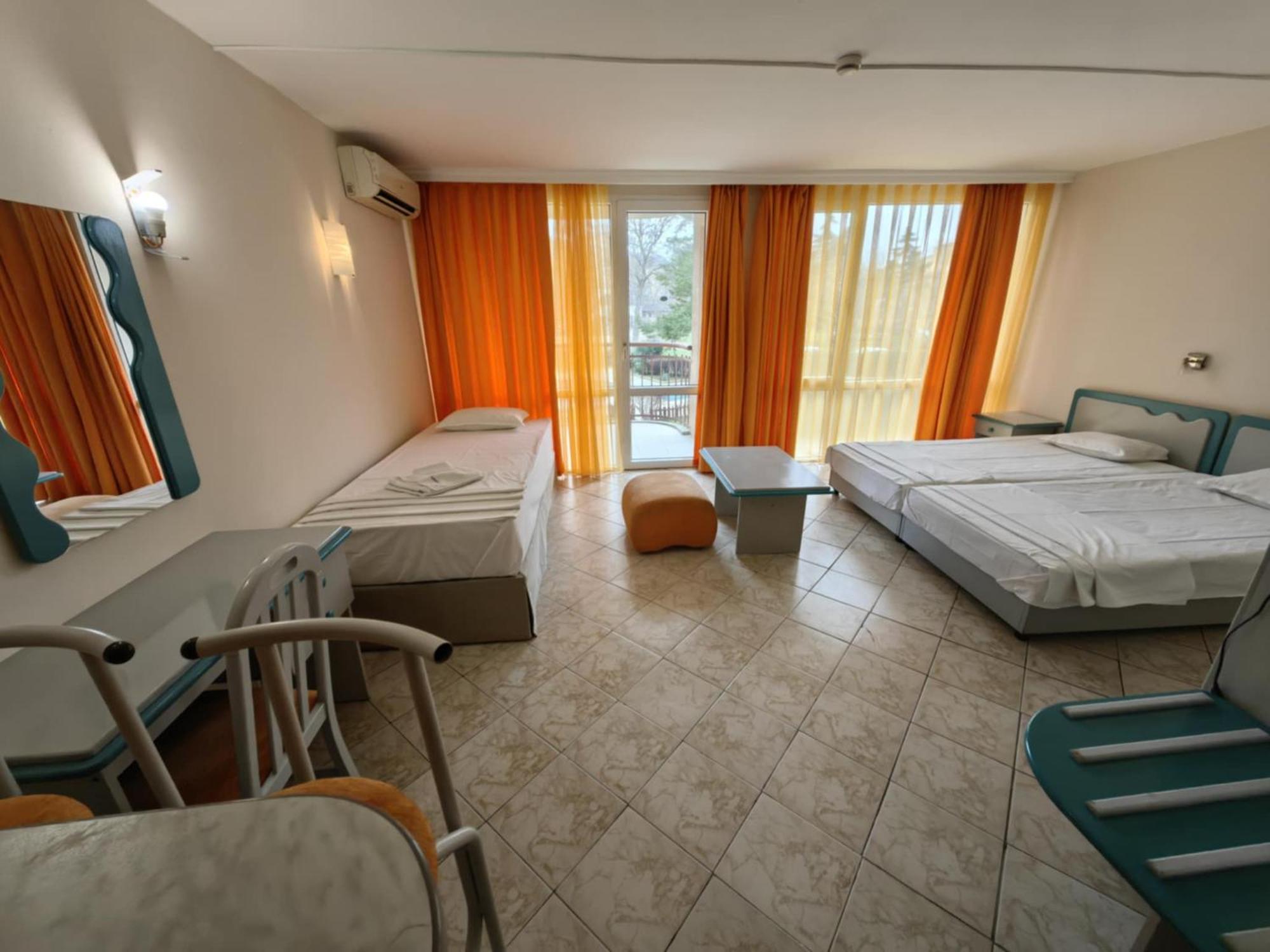 Hotel Iskar & Aquapark ซันนีบีช ภายนอก รูปภาพ